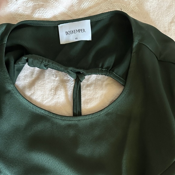 Beautiful green open back dress - Picture 5 of 6